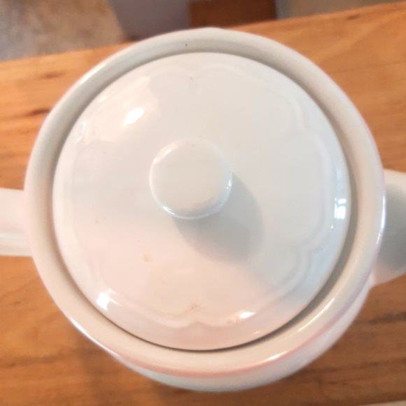 Teapot - Picture 3 of 6